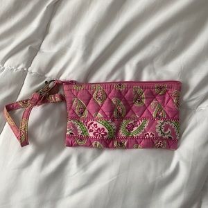 Pink paisley Vera Bradley zip clutch